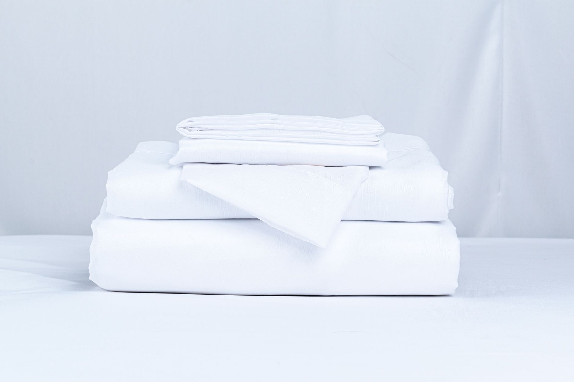 Linge de maison déstocké : lire l’étiquette avant le prix